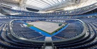 王建民在 2008 年初对阵凯尔·洛希，投出了其生涯最快的一记 96 英里沉球