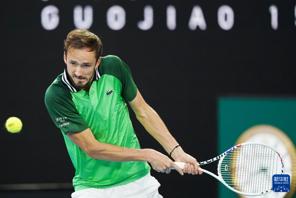 恩比德与拉 恩比德与拉