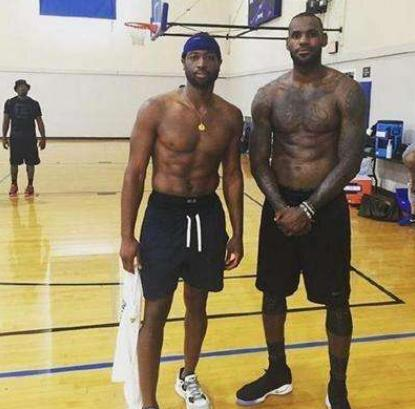 显现在另一 显现在另一